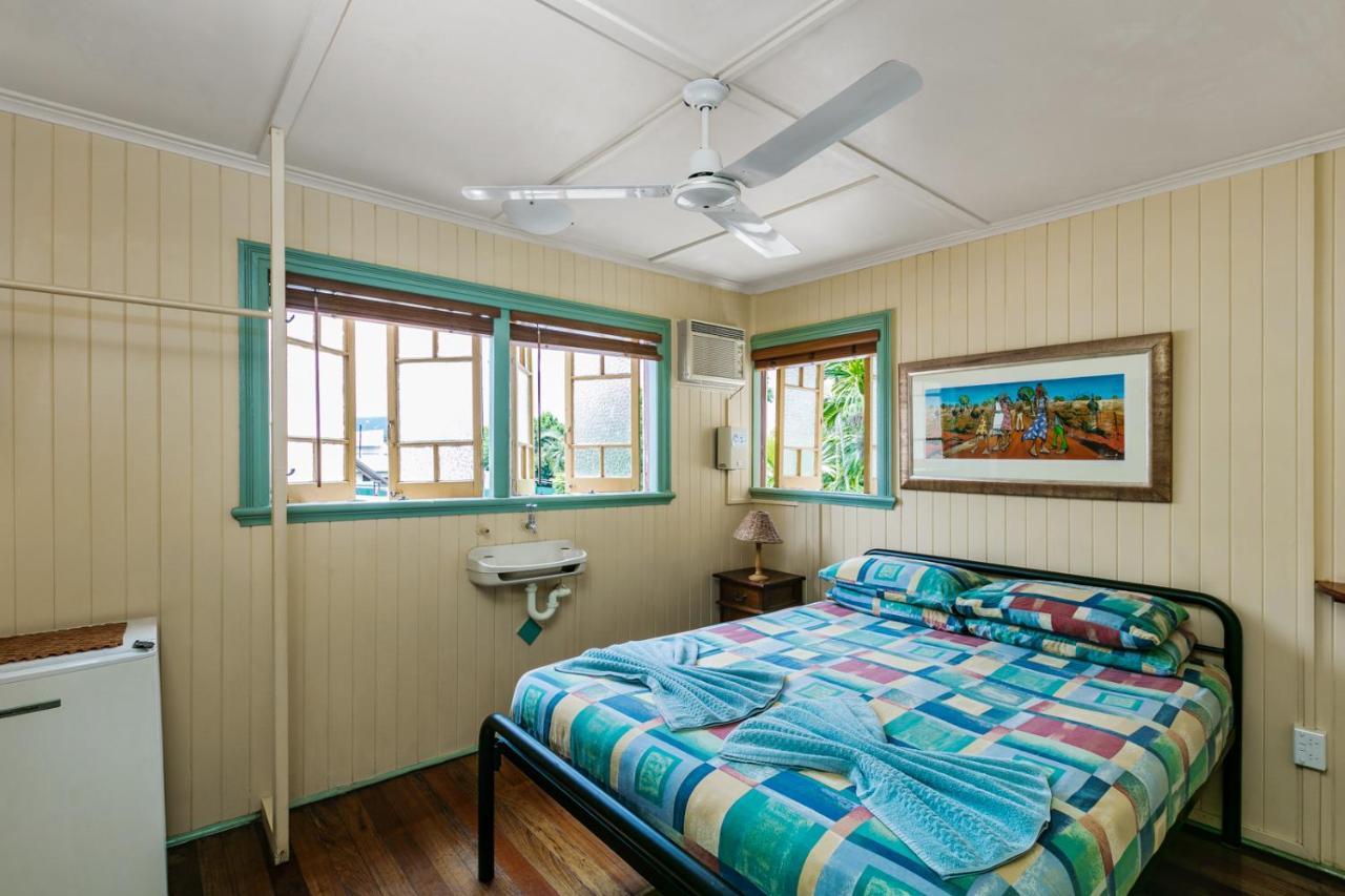 Tropic Days Boutique Hostel Cairns Esterno foto