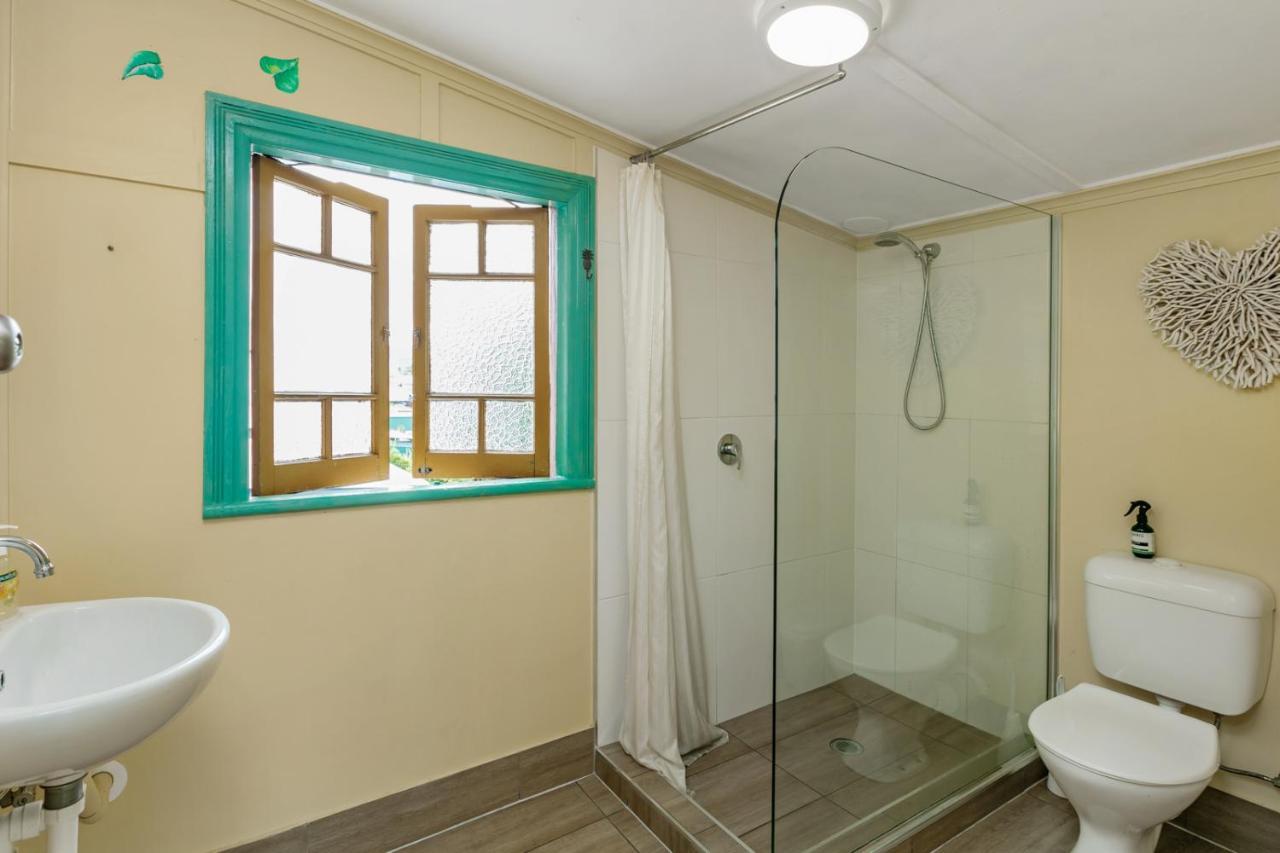 Tropic Days Boutique Hostel Cairns Esterno foto